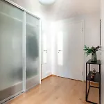 Appartement 2ndhomes Stylish 1br With Balcony And Sauna In Kamppi Center
