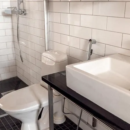 2ndhomes Stylish 1br With Balcony And Sauna In Kamppi Center Helsínquia